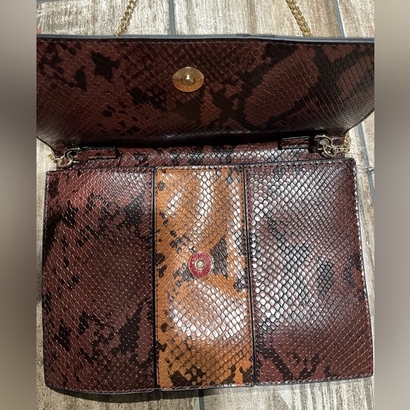 🍂TopShop Snake Print Shoulder Bag NWOT👜 - Picture 3 of 9